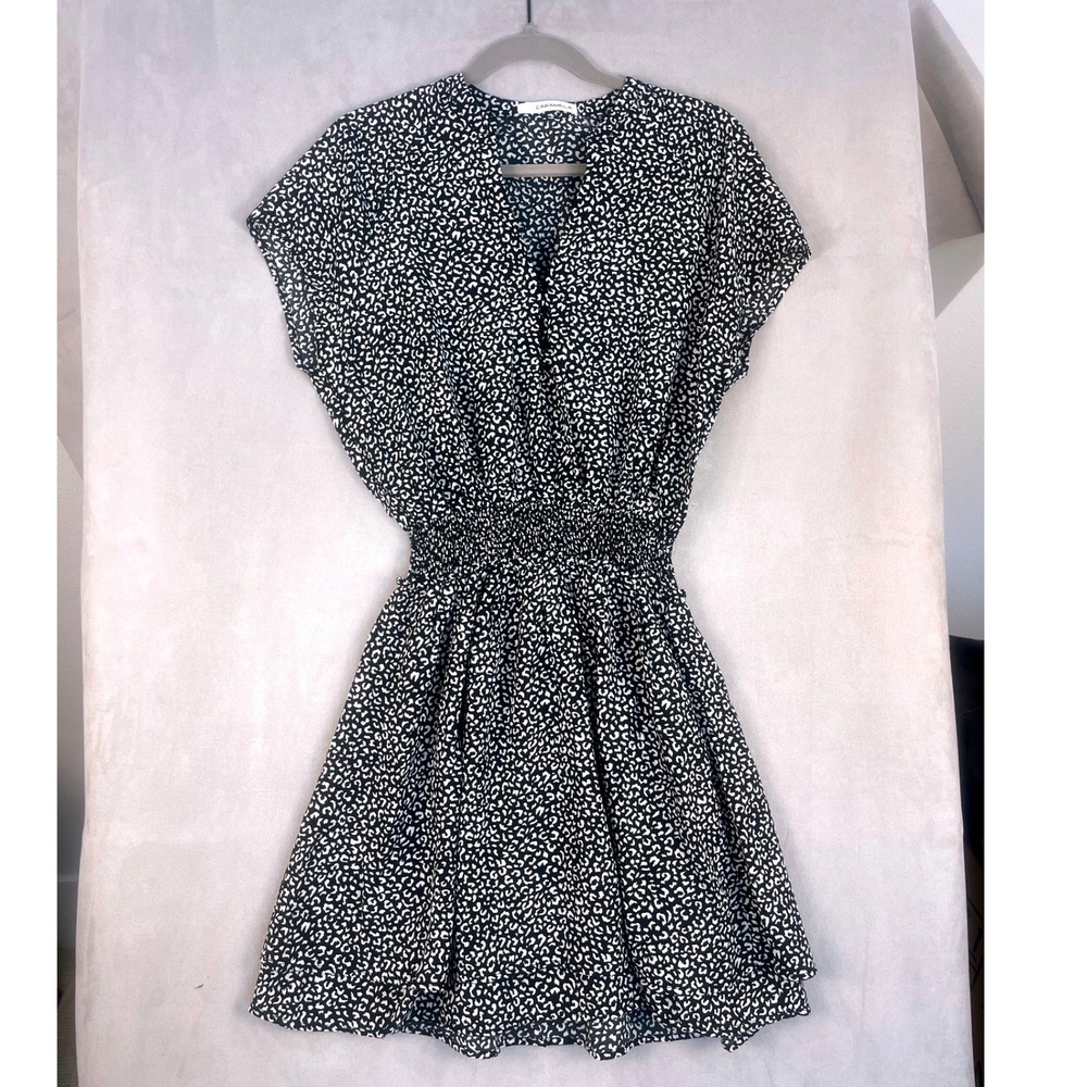 Caramela Black Animal Print Smocked Waist V-Neck Mini Dress Cap Sleeve Small
